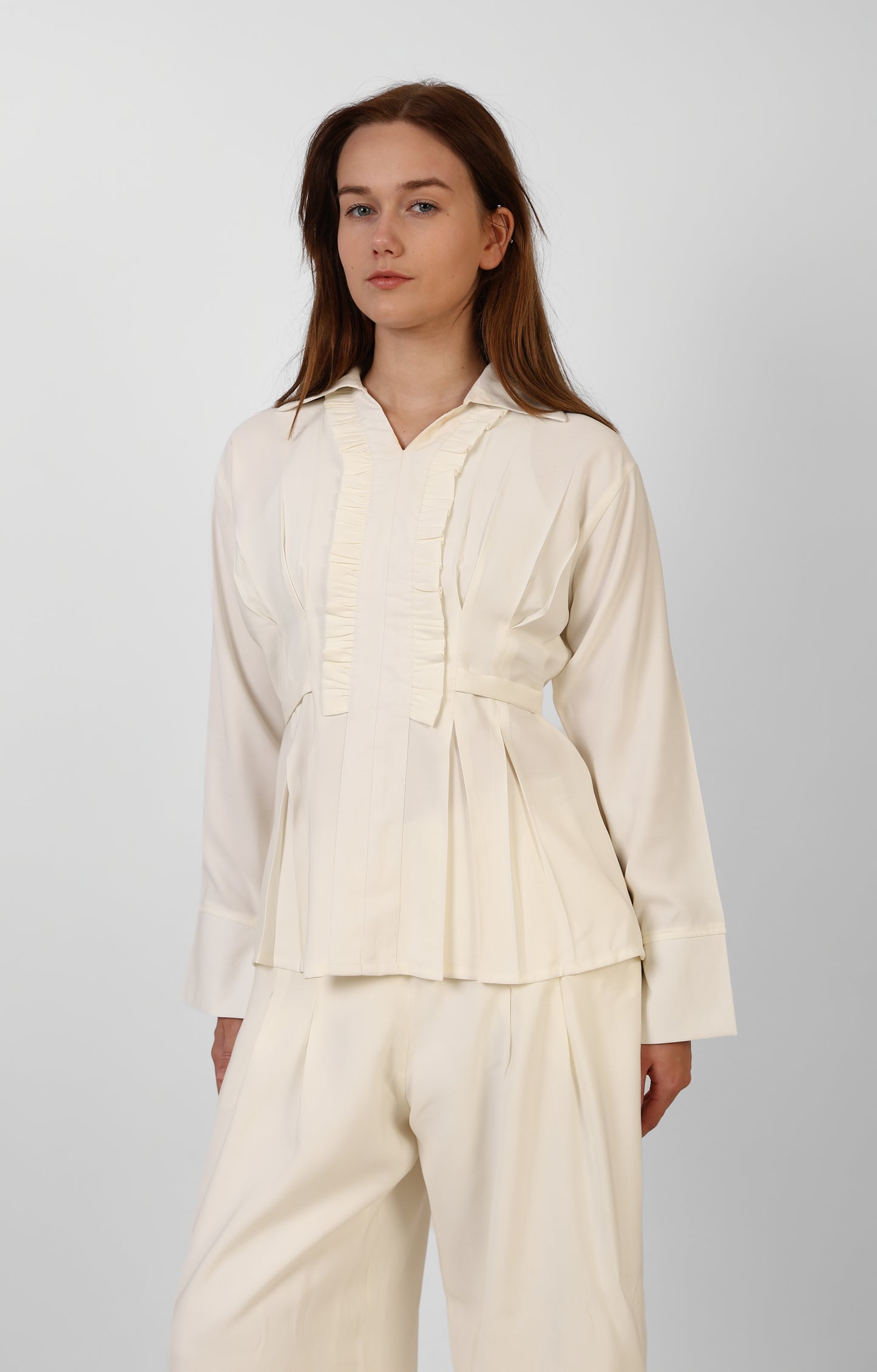 Minimal Ivory Top