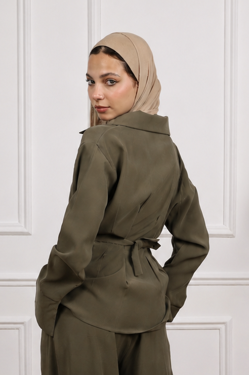 Minimal Olive Top
