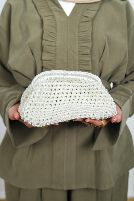 Single Weave Clutch