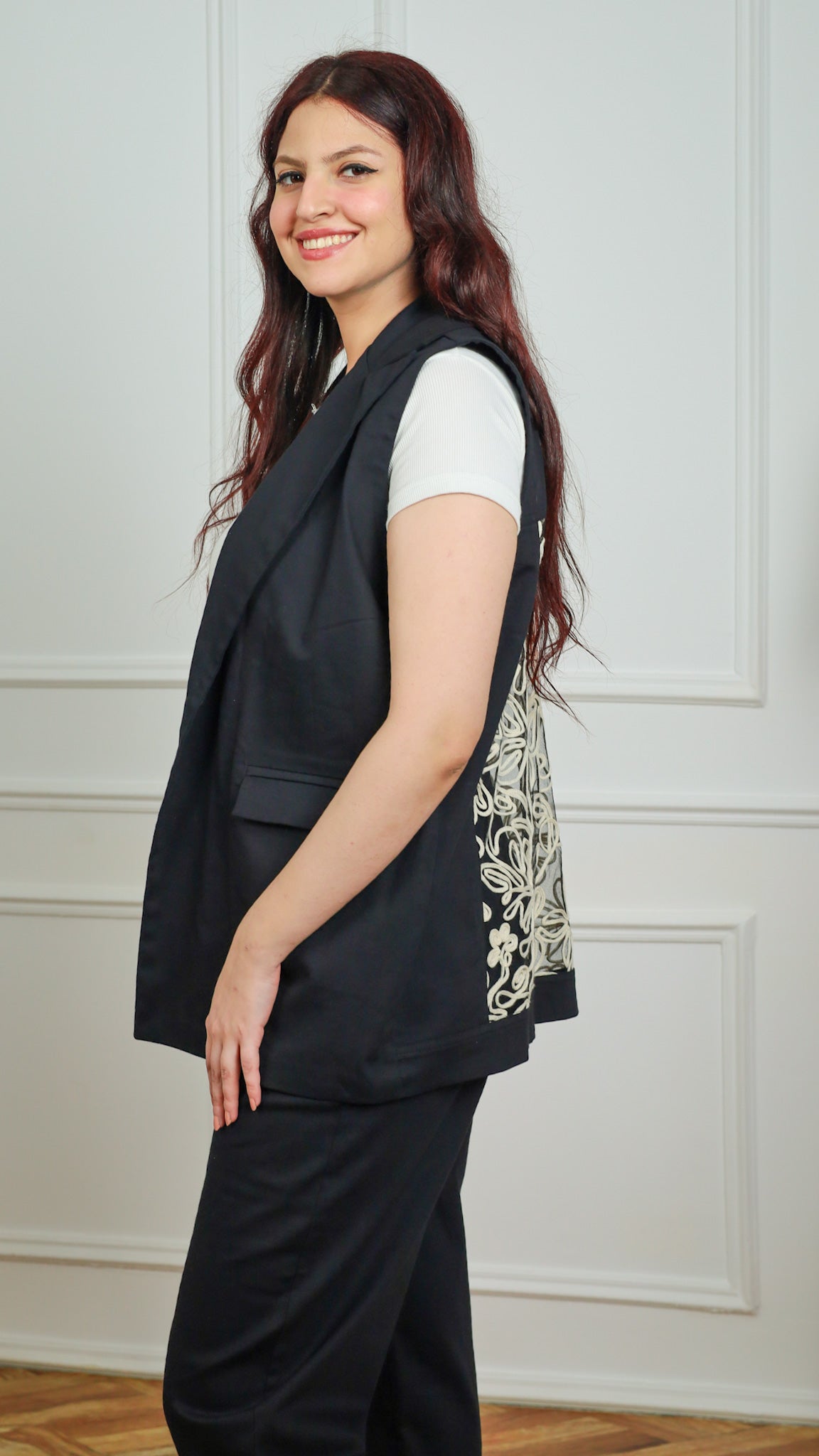 Veloura Vest